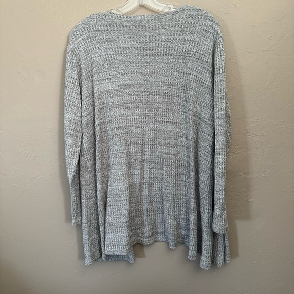 Gray Cardigan - Picture 2 of 4